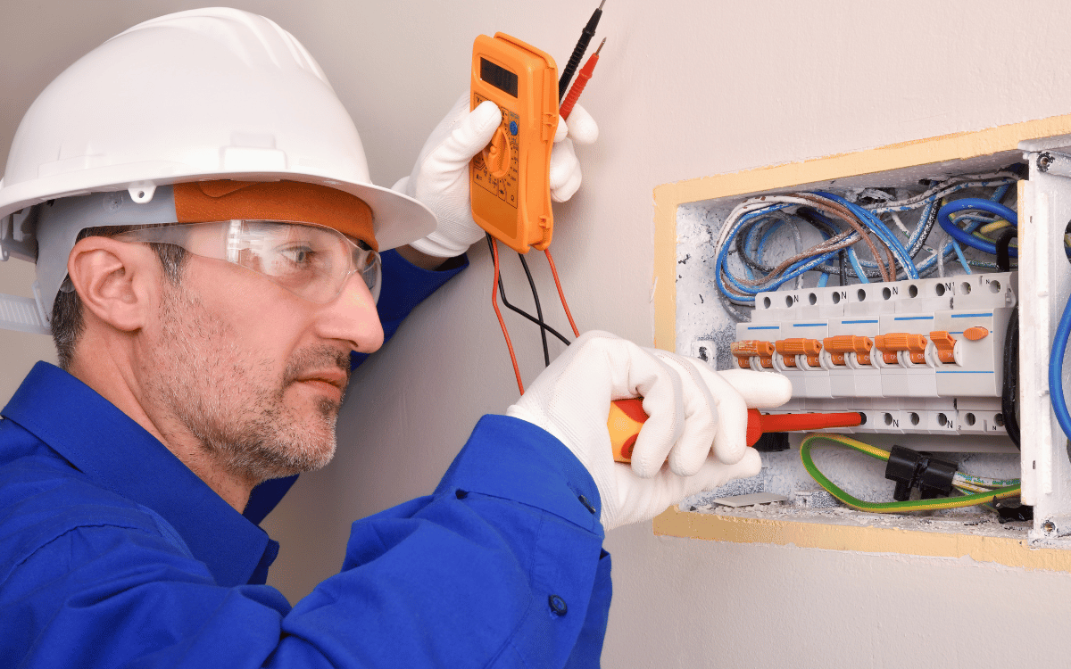 instalador eléctrico en Castellar del Vallès